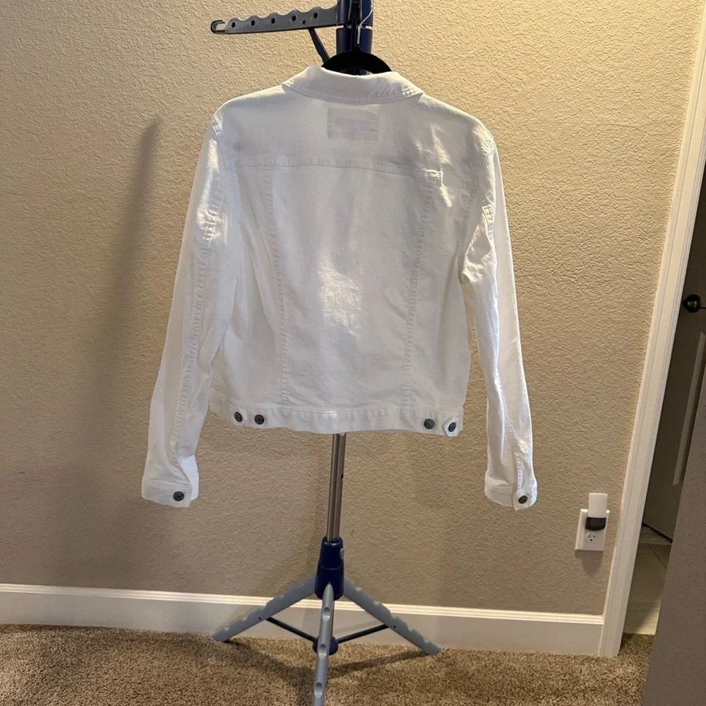 LOFT White button up Jean Jacket. Size Large - Picture 4 of 7